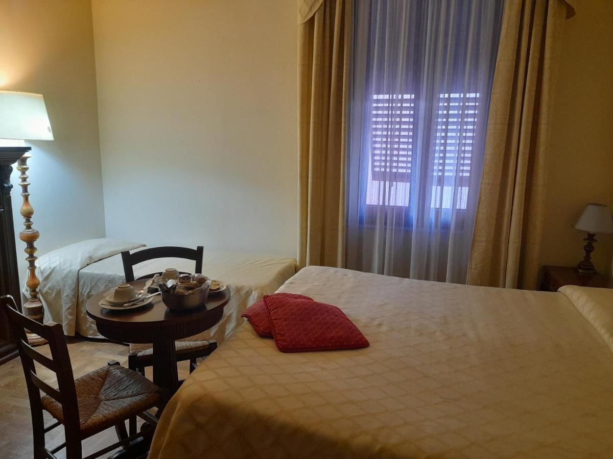 Petit Chateau Montecatini-Terme Esterno foto