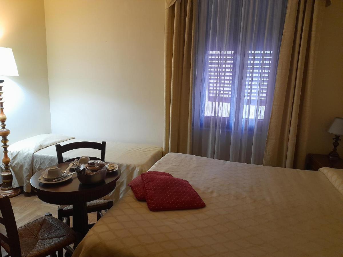 Petit Chateau Montecatini-Terme Esterno foto