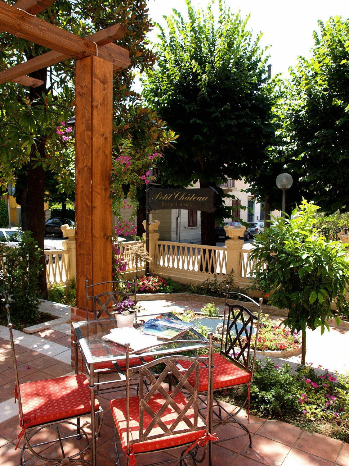 Petit Chateau Montecatini-Terme Esterno foto